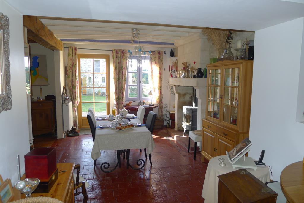 ホテル Chambre D'Hote Le Sablonnet Ciran エクステリア 写真